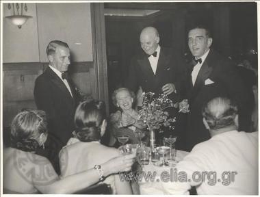 Ο Λάμπρος Ευταξίας σε δεξίωση.