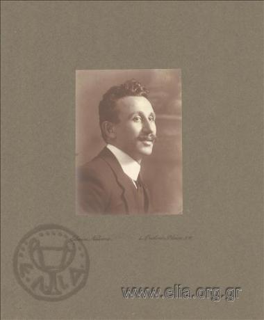 Κώστας Δημητριάδης.