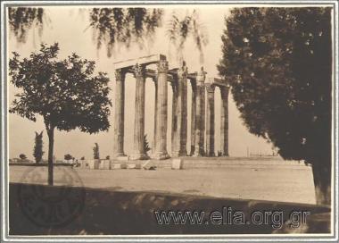 Ο ναός του Ολυμπίου Διός.