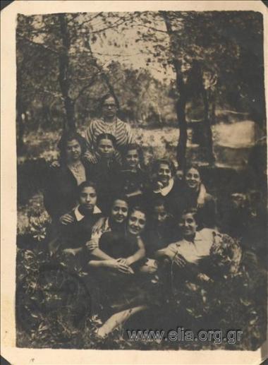 Έλλη Λαμπέτη.