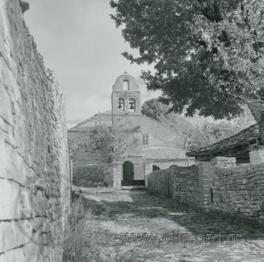 Ναός Αγίου Αθανασίου στο Μονοδένδρι.