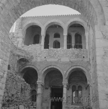 Μονή Οσίου Λουκά.