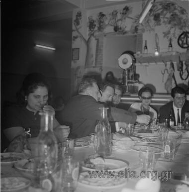 Με τα παιδιά της Κοκκινιάς στη Βάρη 1968
