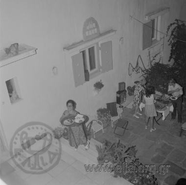 Γενέθλια Γιάννη Παπαδήμου.