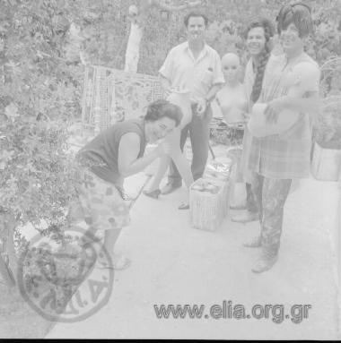 Στο σπίτι της οικογένειας Δημήτρη Παπαδήμου.