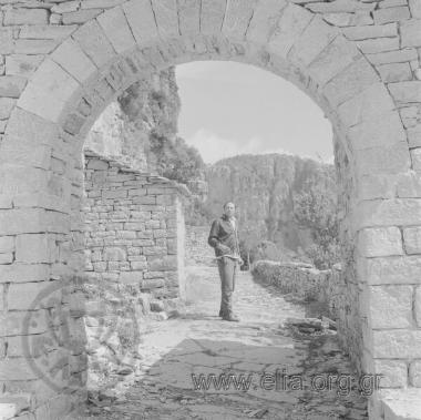 Στο σπίτι της οικογένειας Δημήτρη Παπαδήμου.