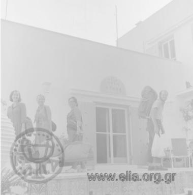 Στο σπίτι της οικογένειας Δημήτρη Παπαδήμου.