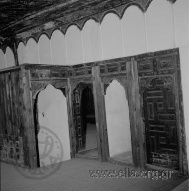 Αρχοντικό Μανούση: οντάς στον όροφο.