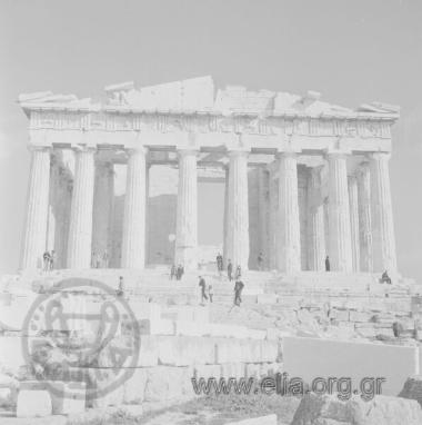 Ακρόπολη, ο Παρθενώνας. Λήψη από δυτικά.