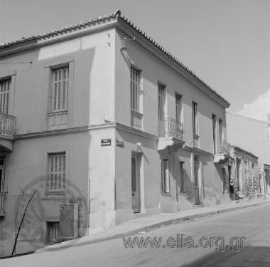 Συμβολή οδών Καλλιδρομίου και Ασκληπιού.