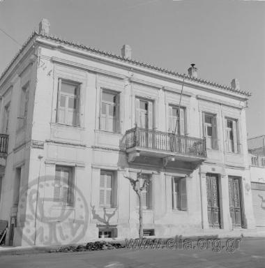 Οδός Ελευθερίου Βενιζέλου (αρ. 59). Κτίριο νεοκλασικού ρυθμού.