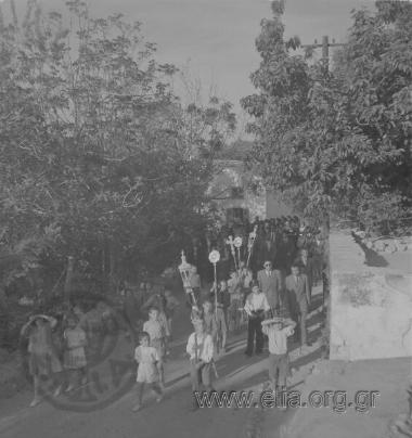 Θρησκευτική λιτανεία.