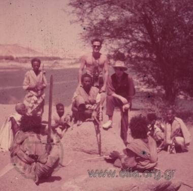 Ο Δημήτρης και  ο Alessandrini με τους Bichareen.