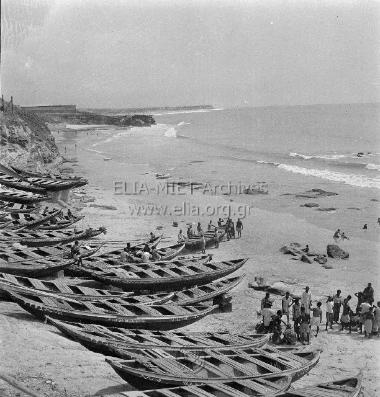 Εσίγιαμπα, Άκκρα.
