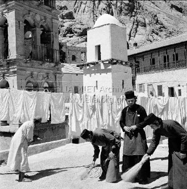 Μονή Αγίας Αικατερίνης Σινά. Ξεδιάλεγμα οσπρίων.