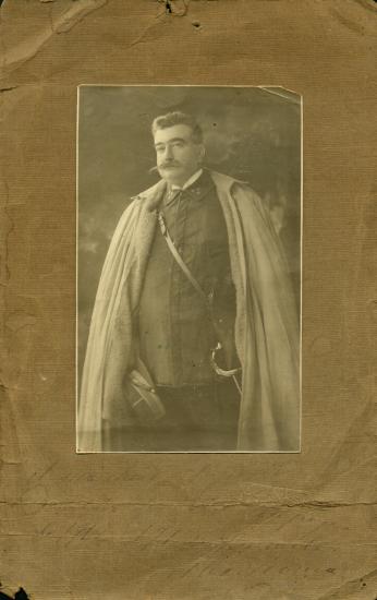 Ο Αλέξανδρος Ρώμας (1863-1914) με στολή Γαριβαλδινού. Πολιτικός, χρημάτισε υπουργός και Πρόεδρος της Βουλής των Ελλήνων.