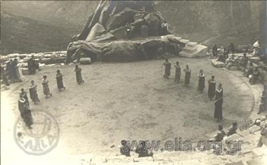 Δελφικές γιορτές. Προμηθέας του Αισχύλου.