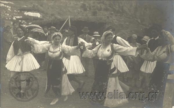 Δελφικές γιορτές. Ελληνικοί χοροί.