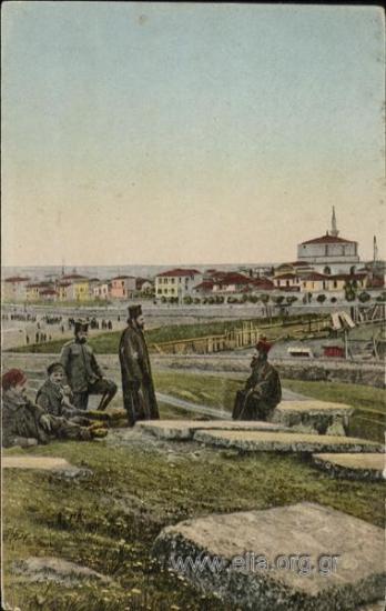 Salonicco - La rada al crepuscolo. Vedu presa dal Cimitero Israelita.