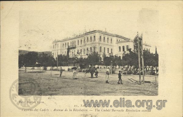 Salonique - Caserne des Cadets - Avenue de la Révolution.