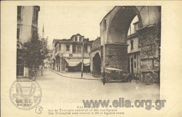 Salonique - Arc de Triomphe construit en 302, rue Egnatia.