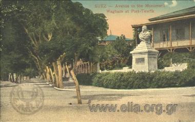 Suez - Avenue to the Monument Wagham at Port-Tewfik.