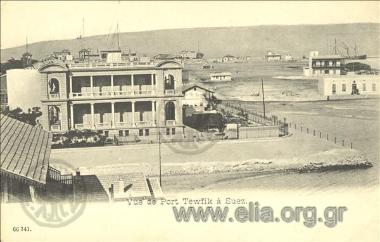 Vue de Port Tewfik à Suez.