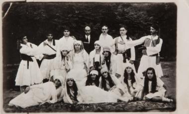 Θεατρική παράσταση