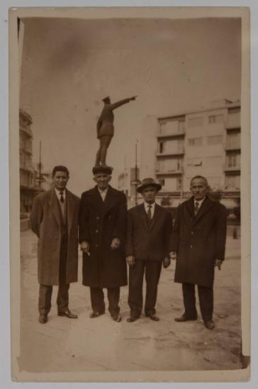 Πλατεία Δαβάκη Καλλιθέας