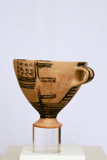 Μόνωτο κύπελλο