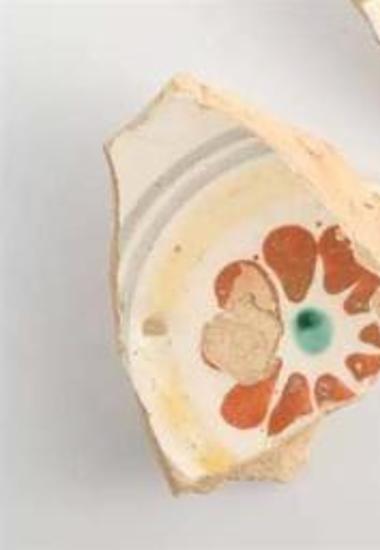 Όστρακο, πήλινου εφυαλωμένου πινάκιου