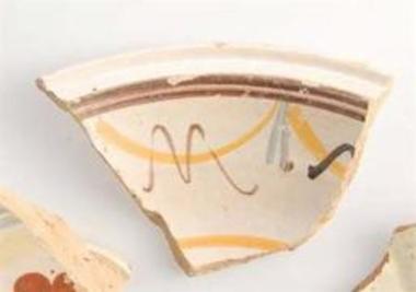 Όστρακο πήλινης, εφυαλωμένης κούπας