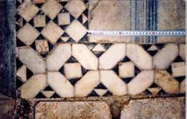 Δάπεδο Μονής Περιβλέπτου (λεπτομέρεια)