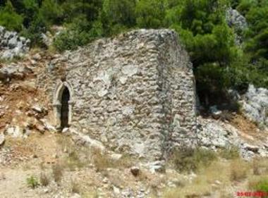 Ανώνυμος ναΐσκος στην θέση Μαζεραίικα