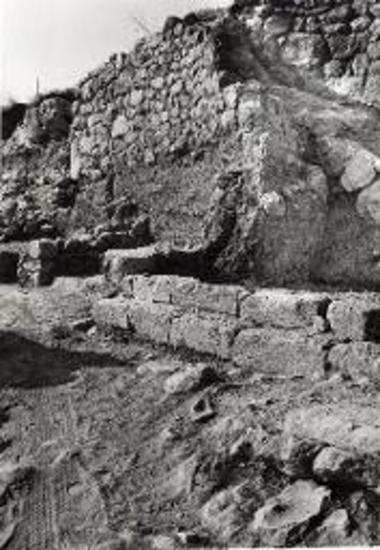 Θρησκευτικό Κέντρο, Πομπική Οδός, κλίμαξ υπ' αρ. 2 εις την δυιτκήν κλιτύν της ακροπόλεως των Μυκηνών.