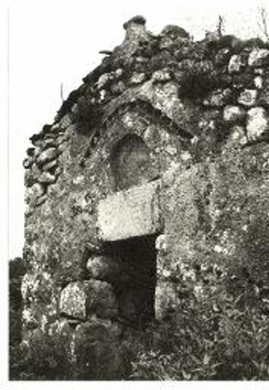 Καλόπυργος του χωρίου Δρυς. Άγια Σωτήρα, πρόσοψις.