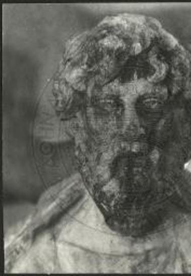 Προσαρμογή της κεφαλής στο τέταρτο άγαλμα φιλοσόφου.