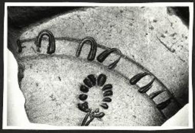 (EN) The Stamped Black-Glazed Pottery. Bowls. Incurving Rim. Lower City TR3 (1) S. Single foot and base fragment (78.930). Attic.