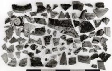 Όστρακα του μέλανος πιθαμφορέως του θολωτού τάφου 1.