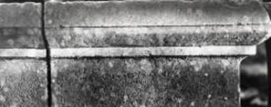 Ωρωπός. Επιγραφές. Αναθηματική επιγραφή 426 στην οπίσθια όψη βάθρου αγάλματος του Κουρίωνος με την αναθηματική επιγραφή 444.