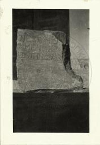 Επιγραφή μουσείου Άνδρου (IG XII Suppl., 276).