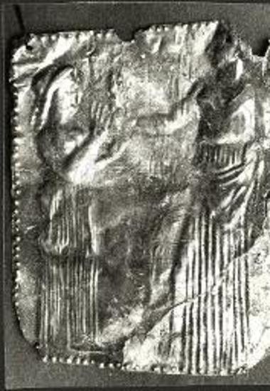 Χαλκούν πλακίδιον με παράστασιν της Δήμητρος και της Κόρης.