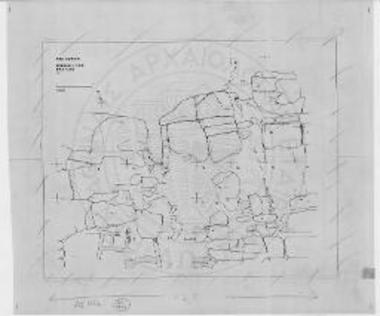 Βορειοανατολική προέκταση πλατώματος με κλιμακοστάσια και το σπήλαιο με την ταφή.