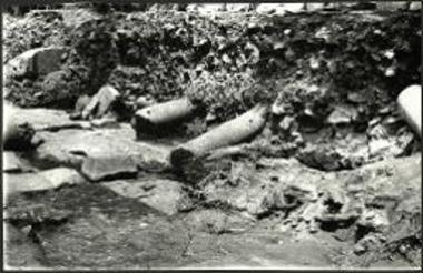 Φίλιπποι. Εγνατία οδός. Κίονες, κιονόκρανα, επιθήματα, βάσεις και τόξα.