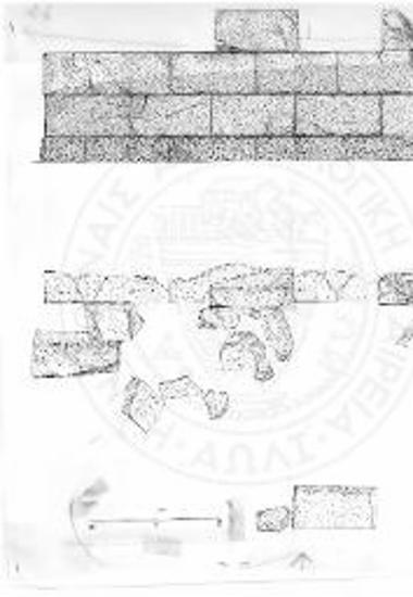 Όψη και κάτοψη ταφικού περιβόλου κοντά στο φρούριο.