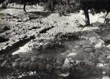 Περιστεριά, ΝΑ, τομεύς. Το Δ. δωμάτιον του πρωίμου Ρωμ. κτίσματος.