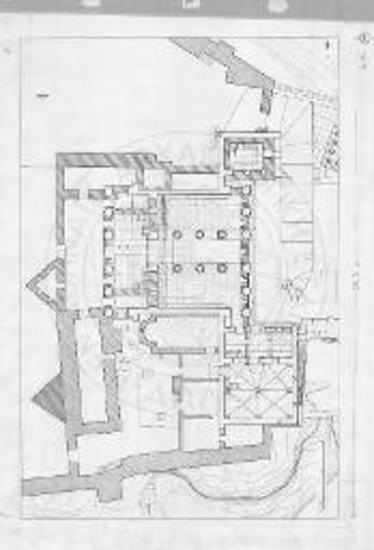 Η δουκική κατοικία στα Προπύλαια περί το 1450, κάτοψη ισογείου. Διακρίνονται τρεις φάσεις, η μεσοβυζαντινή, η φράγκικη και η φλωρεντινή.
