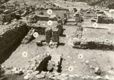 Ο λατρευτικός χώρος της σκανάς μετά τις εργασίες του 1990.