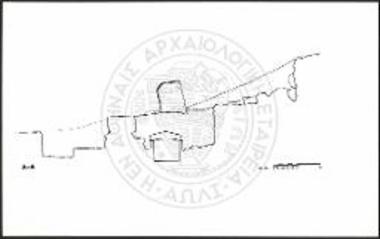 Εγκαρσία τομή Α - Α του ταφικού περιβόλου εντός της τάφρου TR4.