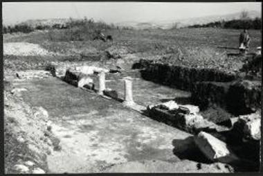 Το αποκαλυφθέν τρίβηλον της βασιλικής Γ Αμφιπόλεως.